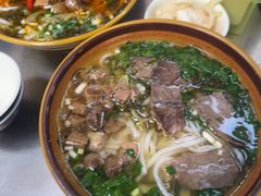 -花溪牛肉粉(八鸽岩店)