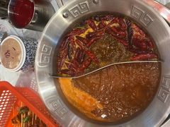 -大芊金重庆串串火锅(南京路店)