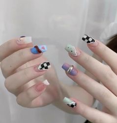 -LILY NAILS美甲美睫