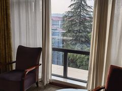 -曲江惠宾苑宾馆(大雁塔大唐不夜城店)