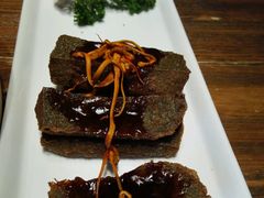 -胡桃里音乐餐厅(陶溪川店)(川湘赣菜·世界百大酒庄直供红酒·音乐表演)