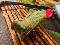 -刘姐啤酒鱼民族演艺餐厅(西街总店)