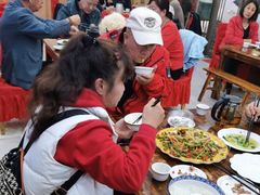 -乡土特色.冷锅鱼.牦牛肉汤锅