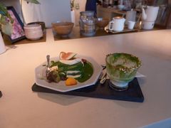 -luutosa  cafe & tea 鹿兔山