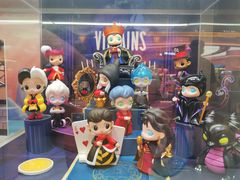 -泡泡玛特POPMART(蓝色港湾店)