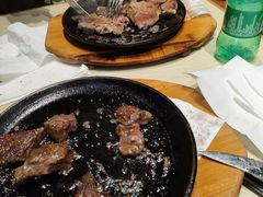 -纽斯特牛排自助餐厅(浦江万达店)
