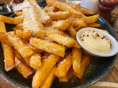 -FLOVIE FLORIST CAFE