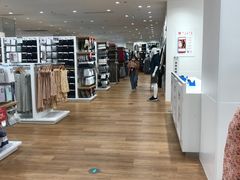 -优衣库(苏州吴江万象汇店)