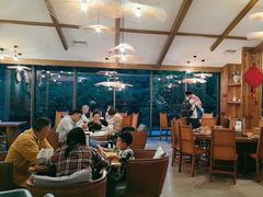 -芳草地度假酒店·野炉中餐厅
