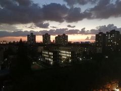 -上海市工商外国语学校