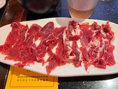 招牌手切牛肉-渝利重庆火锅