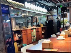 大堂-全牛匠·乐山跷脚牛肉(西单华威约饭街店)