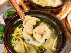 -馋三尺蟹粉小笼(人民广场店)