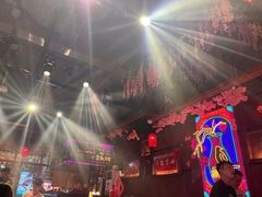 -喜鹊音乐酒馆(西街店)