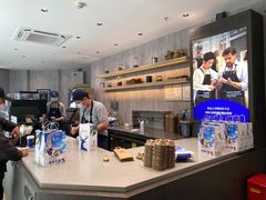 -瑞幸咖啡(石榴中心店)