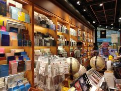 -西西弗书店&矢量咖啡(凯德晶萃广场店)