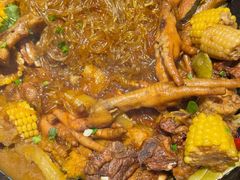 -鱼窝棚柴火铁锅炖(富山屯店)