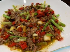 小炒黄牛肉-剁椒入味(黄土岭店)