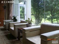 -上海怡沁园度假酒店