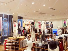 -优衣库(深圳万象天地旗舰店)