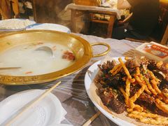 -霄汉羊排(万松园一店)
