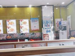 -龙记桂林米粉(财满街店)
