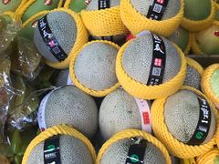 -三亚新鸿港水果一级批发市场