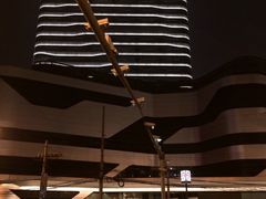 -汉中路(地铁站)