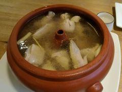 气锅打鸣鸡-旅马餐厅(茅家埠店)