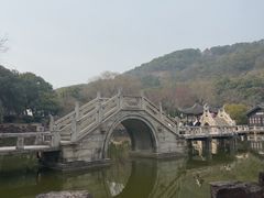 -灵岩山风景区