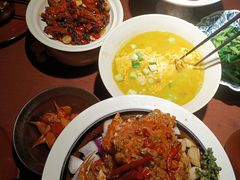 -荷栖小院·品质江西菜(红谷滩店)