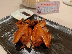 非遗红烧乳鸽-侨美食家·粤菜(体育西路店)