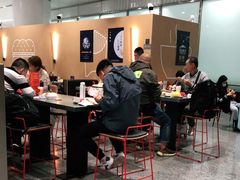 大堂-麦当劳(北京大兴机场二层国内到达(安检外)店)