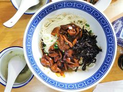 -沪西老弄堂面馆(定西路店)