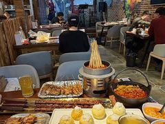 -三个大叔烤羊肉串·炭炉砂锅菜(西三旗店)