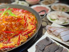 红锅-六公里老火锅(总店)