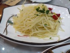 -老鄞江清水龙虾•赵赵家(江北店)