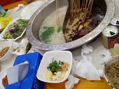 -袁记串串香(泉水轻轨站店)