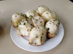 -老西白点心店