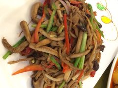 马尔龙新疆饭店(瑞景店)-马尔龙新疆饭店·清真(瑞景店)