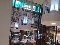 -阿瓦山寨·湘菜现炒·剁椒鱼头王(咸阳总店)