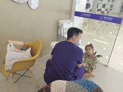 -嘉悦丽格眼科(丰联广场店)