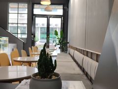 -ADO KAFE(大学城店)