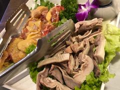 -尚尚仙·酸汤猪手·猪肚鸡火锅(华联万柳购物中心店)