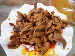 -冶建镜子·老南昌大排档·江西虾王(总店)