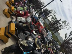 -王府井奥莱临潼小镇(临潼店)