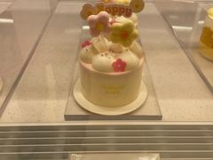 -好利来(上海长宁龙之梦店)