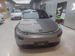 -小鹏汽车(上海静安大融城店)