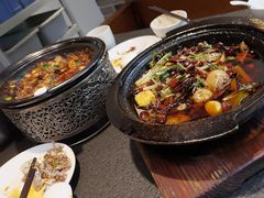 -万重锦·人文川菜馆(骡马市店)