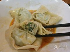 -潘国仙耳光馄饨(黄家阙路店)